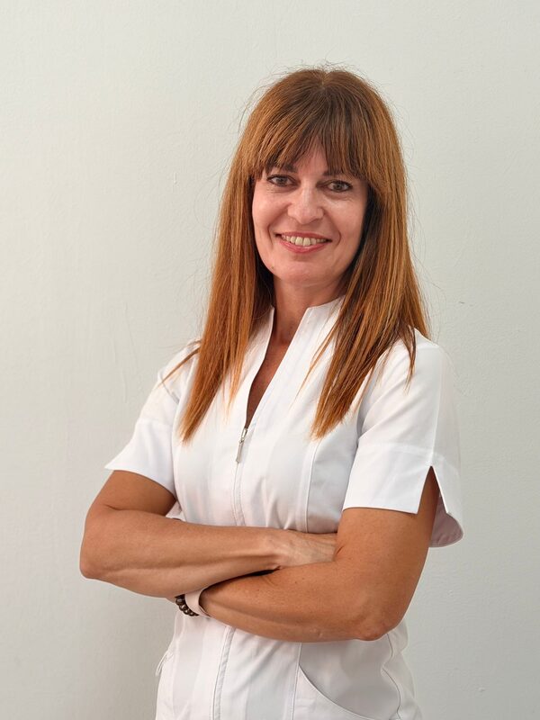 África Devolx Alarcón, doctora de la unidad U.48